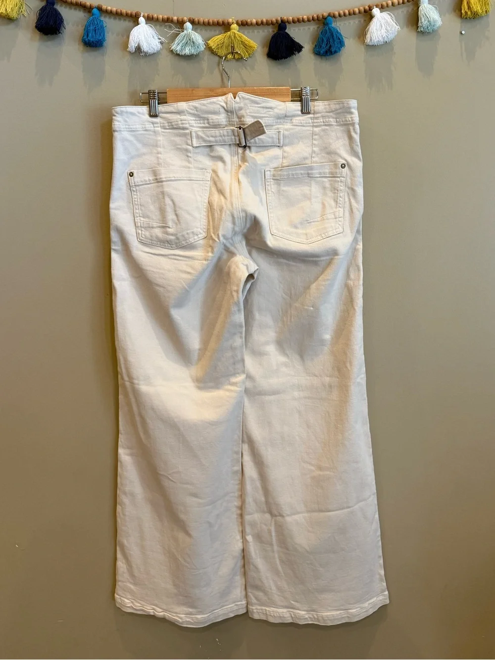 Pilcro The Kit High-Rise Wide-Leg Utility Trousers in Cream
